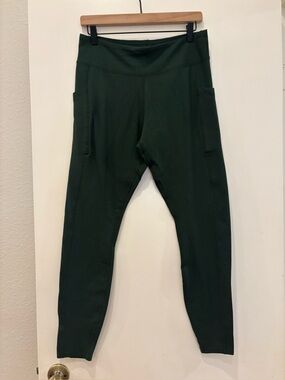 NWOT Pact 100% Organic cotton On-the-Go-To Pocket Legging sustainable stretch